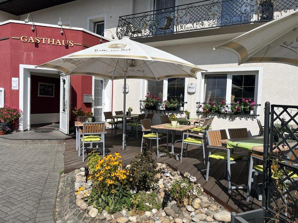 Gasthaus "Zur Alten Dorfschmiede" Metterich Exteriér fotografie